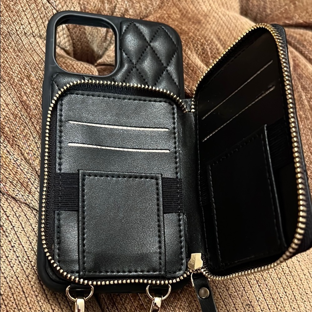 Black Chain Strap IPhone 12 Pro Case with Crossbody Functionality. - Picture 4 of 5